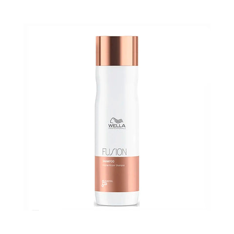 Kit Wella Fushion Shampoo 250ml + Mascara 150ml