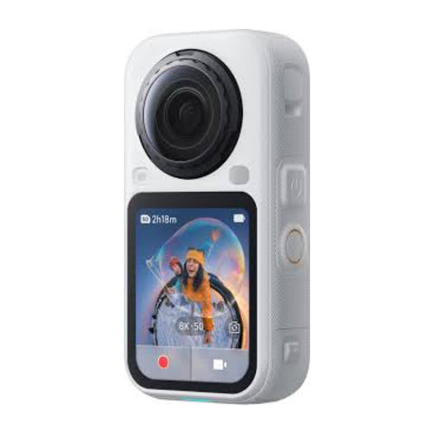 Cámara De Acción 360 Insta360 X6 8K Essentials Bundle
